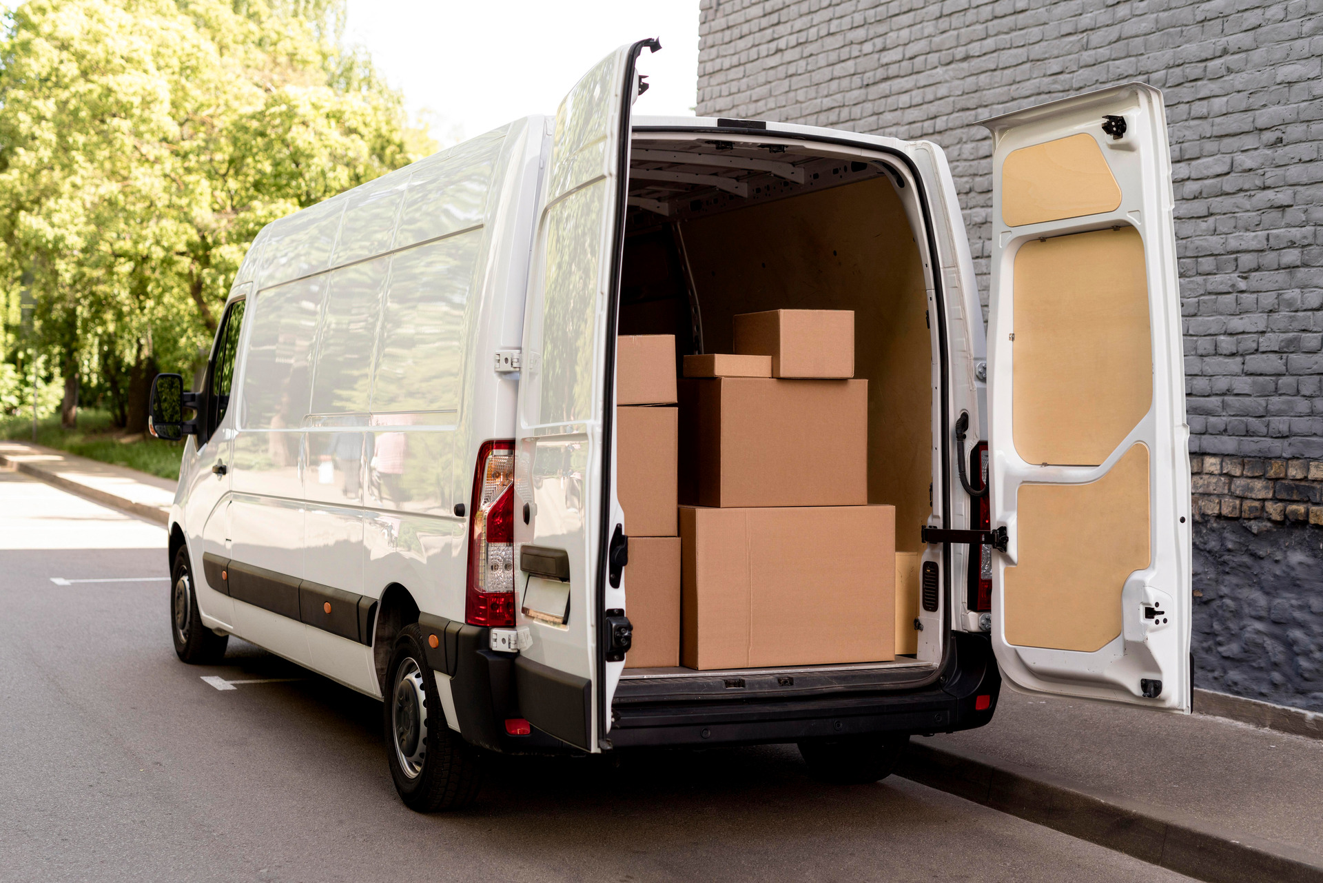 Fast courier service